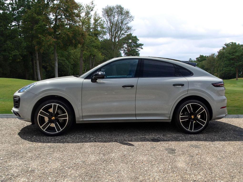 Used Porsche Cayenne YE69XJW 2