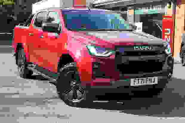 Used 2022 Isuzu D-Max 1.9 TD V-Cross Auto 4WD Euro 6 (s/s) 4dr Spinal red at Duckworth Motor Group