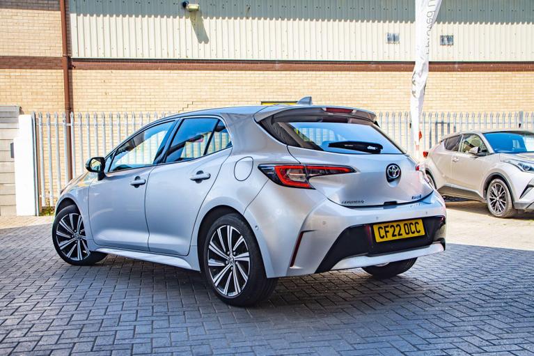 Used Toyota Corolla CF22OCC 8