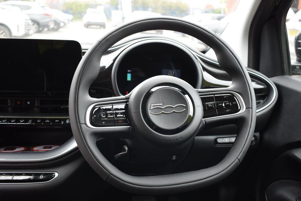 Fiat 500e Photo at-30c42be494874bcc8d6db3df2dd1d641.jpg