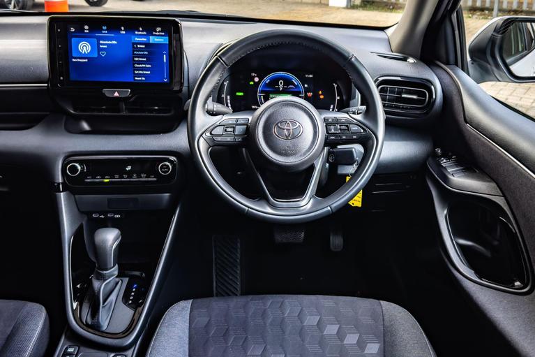 Used Toyota Yaris WN74ECT 27