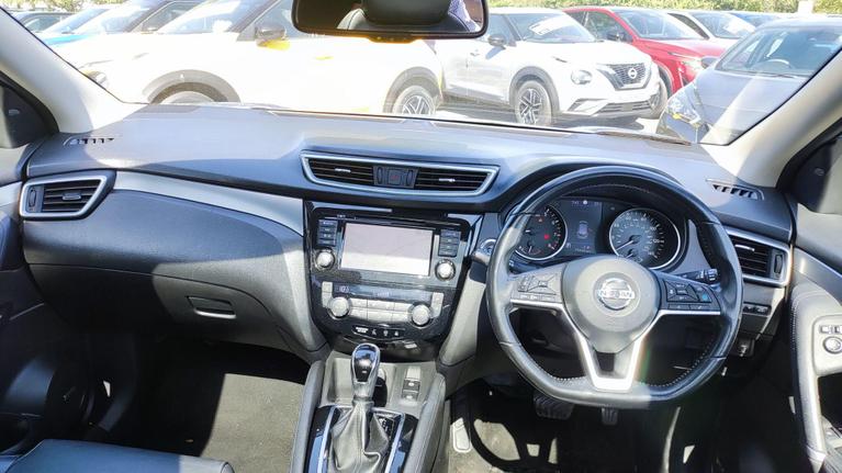 Used Nissan Qashqai DL69NNR 6