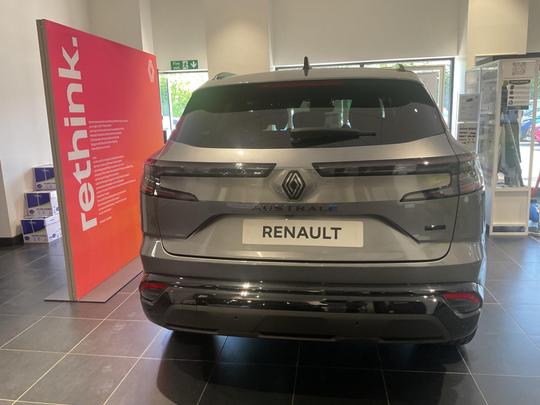 Renault New Austral Photo at-30f1ea228ae747f18db737f4af947188.jpg