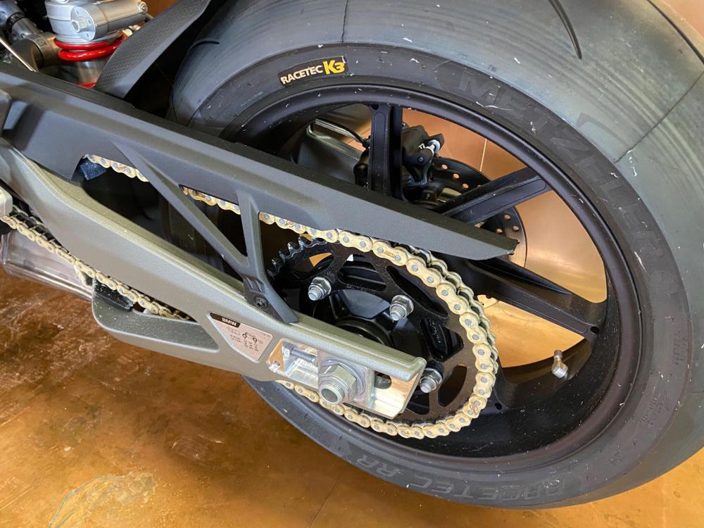BMW S 1000 RR Photo at-30f883a00aa2480b96e273bdc3af3c3c.jpg