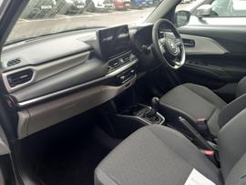 Suzuki SWIFT Photo 15