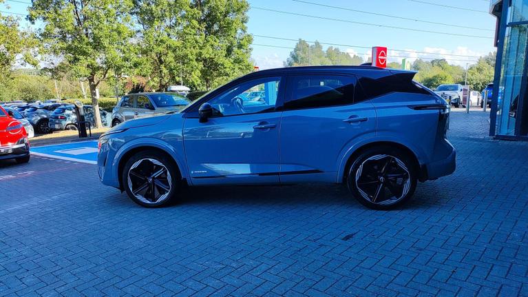 Used Nissan Qashqai WU74PKV 3