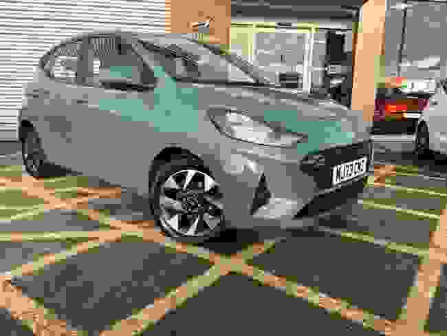 Used 2023 Hyundai i10 1.0 Advance Euro 6 (s/s) 5dr Green at West Riding