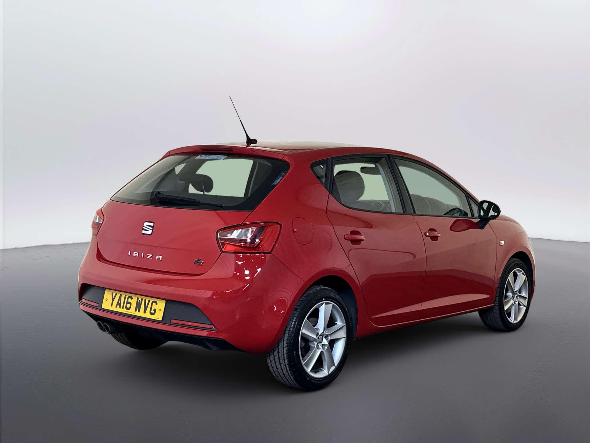 2016 SEAT Ibiza thumbnail 11
