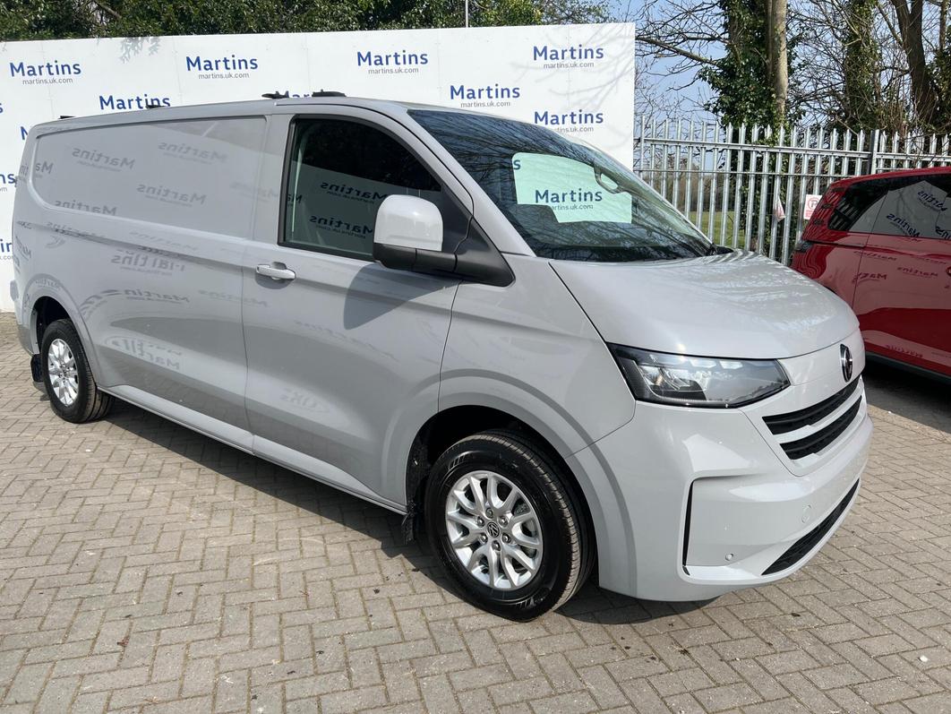 Volkswagen Transporter 2.0 TDI T30 Commerce Pro FWD LWB Euro 6 (s/s) 5dr