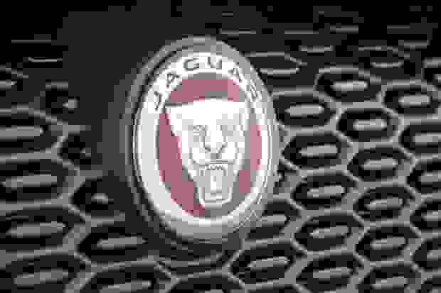 Jaguar I-PACE Photo at-31c7b08e54704d298870e74164a558e5.jpg