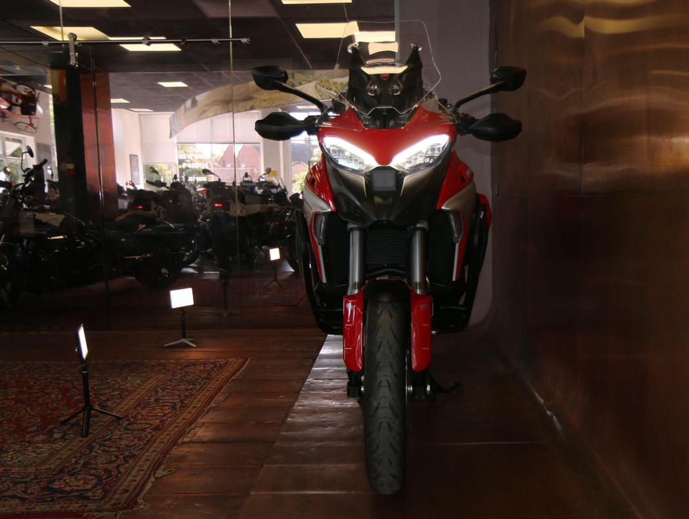 Ducati Multistrada V4 Photo at-320b63e694a3454c9c318fe260931ea6.jpg