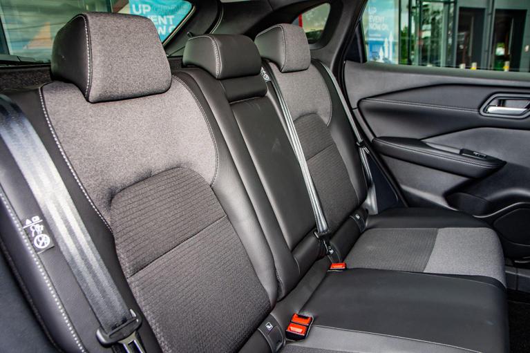 Used Nissan Qashqai OE75JFG 11