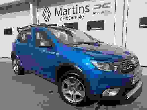 Used 2019 Dacia Sandero Stepway 0.9 TCe Essential Euro 6 (s/s) 5dr Blue at Martins Group