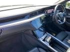 Audi Q8 Photo 13