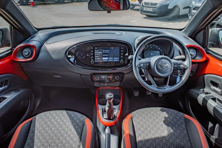 Used Toyota Aygo X WU72VZM 8