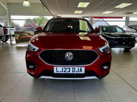 MG MG ZS Photo at-3321bf908d5e4931b54f32190218260b.jpg