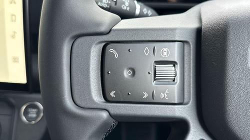 Land Rover Defender Photo at-332bba2d778b49b2b7733a5c1d3cf4d9.jpg