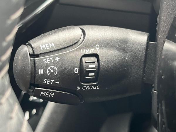 Used Peugeot 208 BF71UYW 43