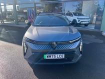 Renault Scenic E-Tech Photo 1