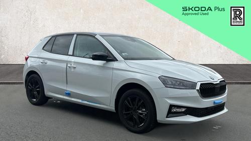 Used ~ Skoda Fabia Fabia Hatch Design Edition 1.0 TSI 116 PS 6G Man Moon White Metallic Black Magi at Richmond Motor Group