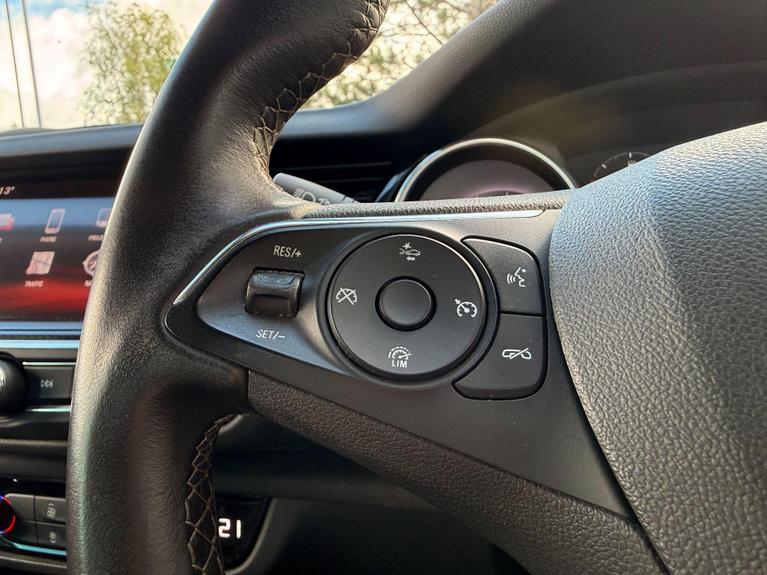 Used Vauxhall Insignia DT18NSO 11