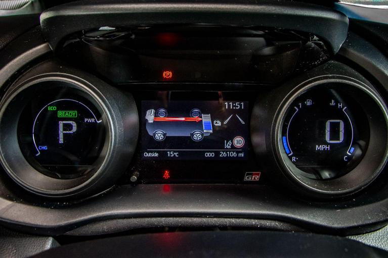 Used Toyota Yaris WU73OPO 14