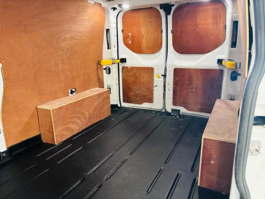 Ford Transit Custom Photo at-33ea05da0e704c7bb4f9eb1c94a573b0.jpg
