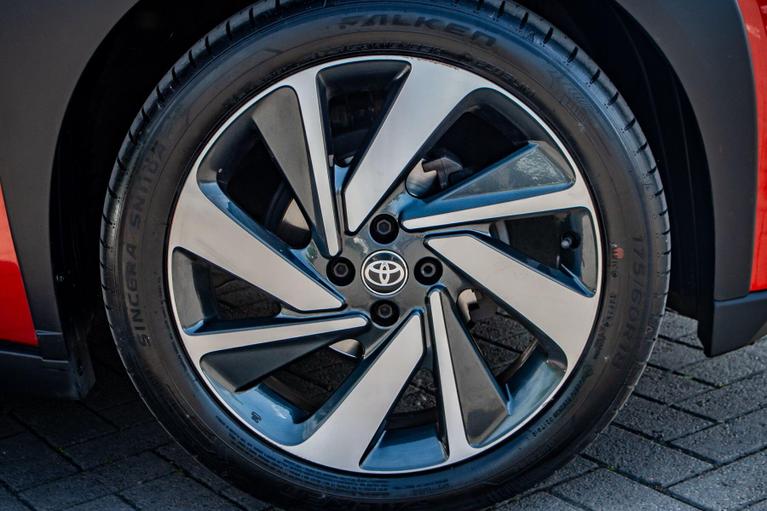 Used Toyota Aygo X WU72VZM 17