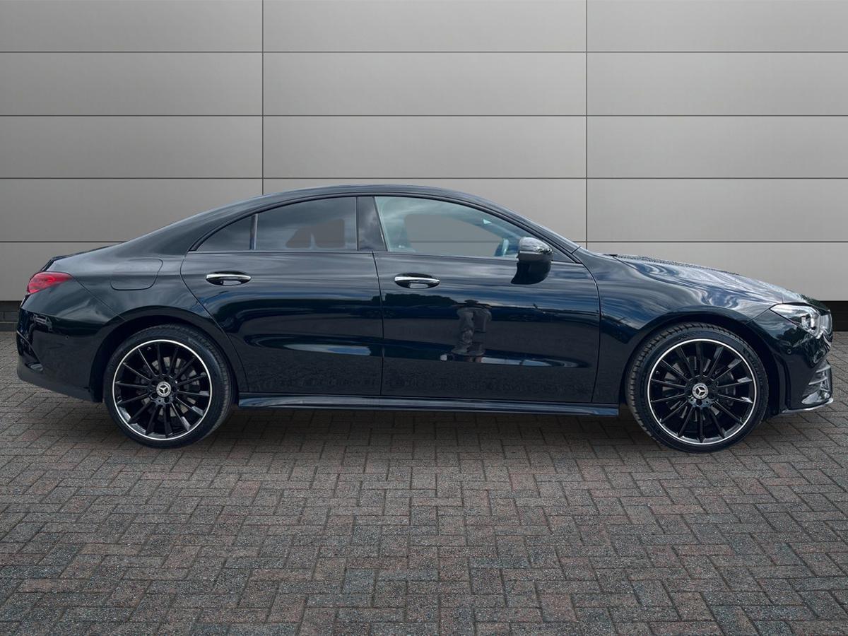 Mercedes-Benz CLA Photo 5