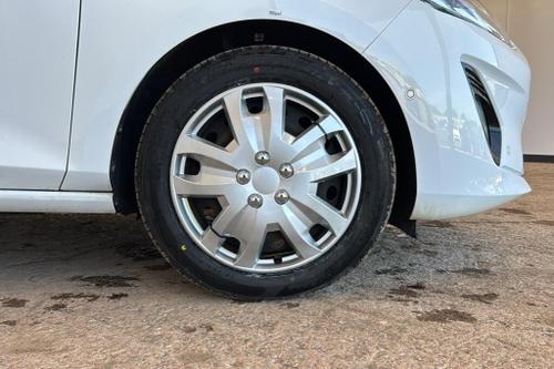 Ford FIESTA Photo at-342586518c5b4e998ab01ad0989c6a47.jpg