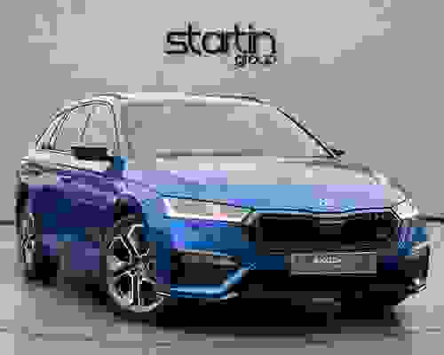 Skoda Octavia vRS Estate 2.0 TDI (200ps) vRS SCR DSG Race Blue at Startin Group