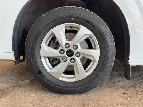 Ford TRANSIT CUSTOM Photo at-34679d51152348b9bc789b2bc38ba480.jpg
