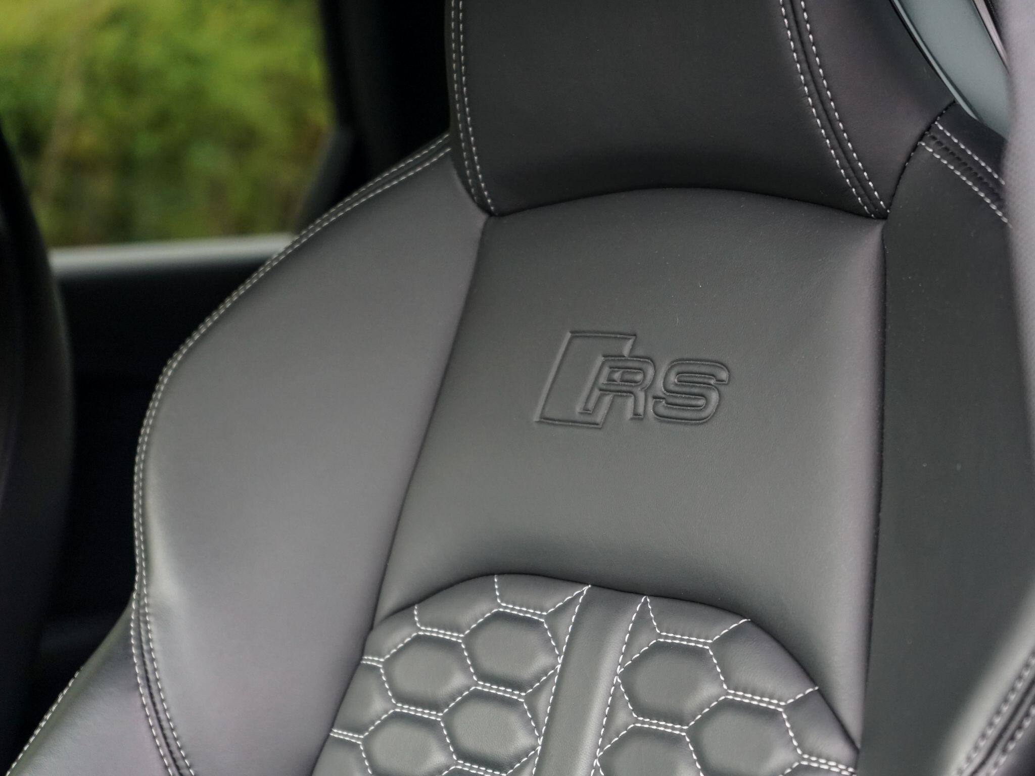 Audi RS4 Avant 2.9 TFSI V6 Estate 5dr Petrol Tiptronic quattro Euro 6 (s/s) (450 ps) — photo 14