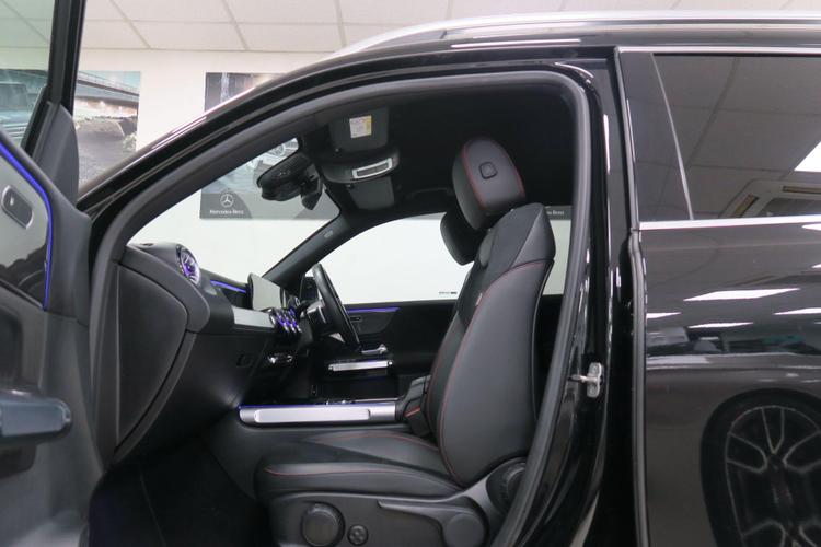 Used Mercedes-Benz GLB KU74LRZ 9