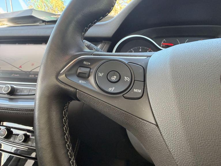Used Vauxhall Grandland X BN20HZF 11