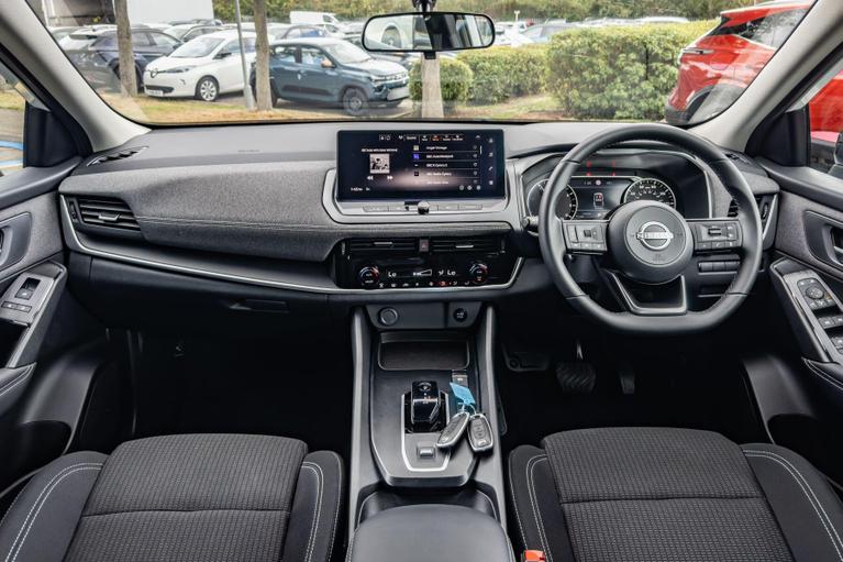 Used Nissan Qashqai WR26UGB 6