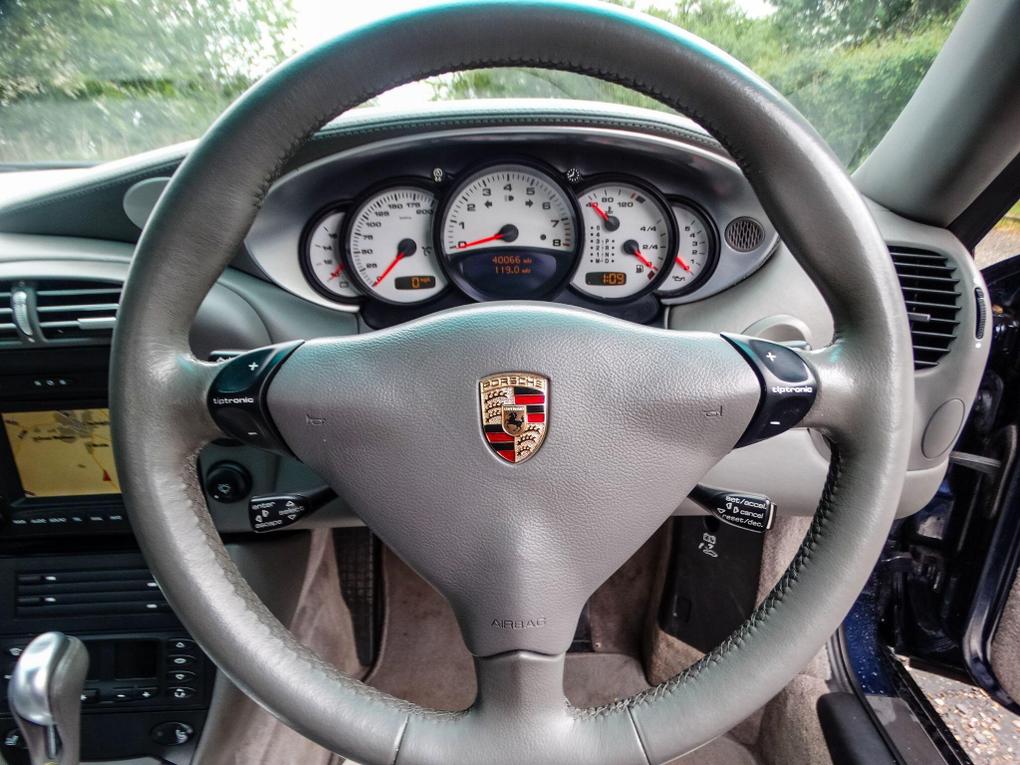 Used Porsche 911 Y8SDD 7