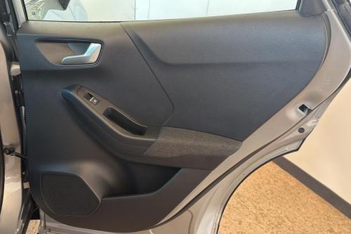 Ford PUMA Photo at-3518ddef4a6a49a8953317a6eff947d5.jpg