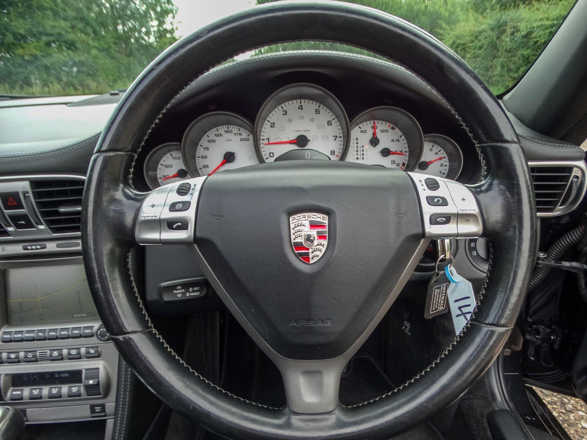 Porsche 911 3.8 997 Carrera 4S Cabriolet 2dr Petrol Tiptronic S AWD (286 g/km, 350 bhp) — photo 7