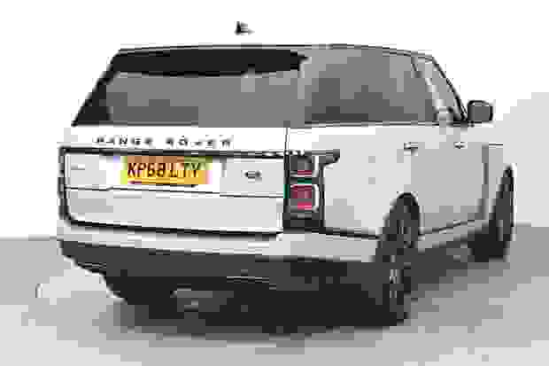 Land Rover RANGE ROVER Photo at-353e57a5d61b4a288c956c45be733915.jpg