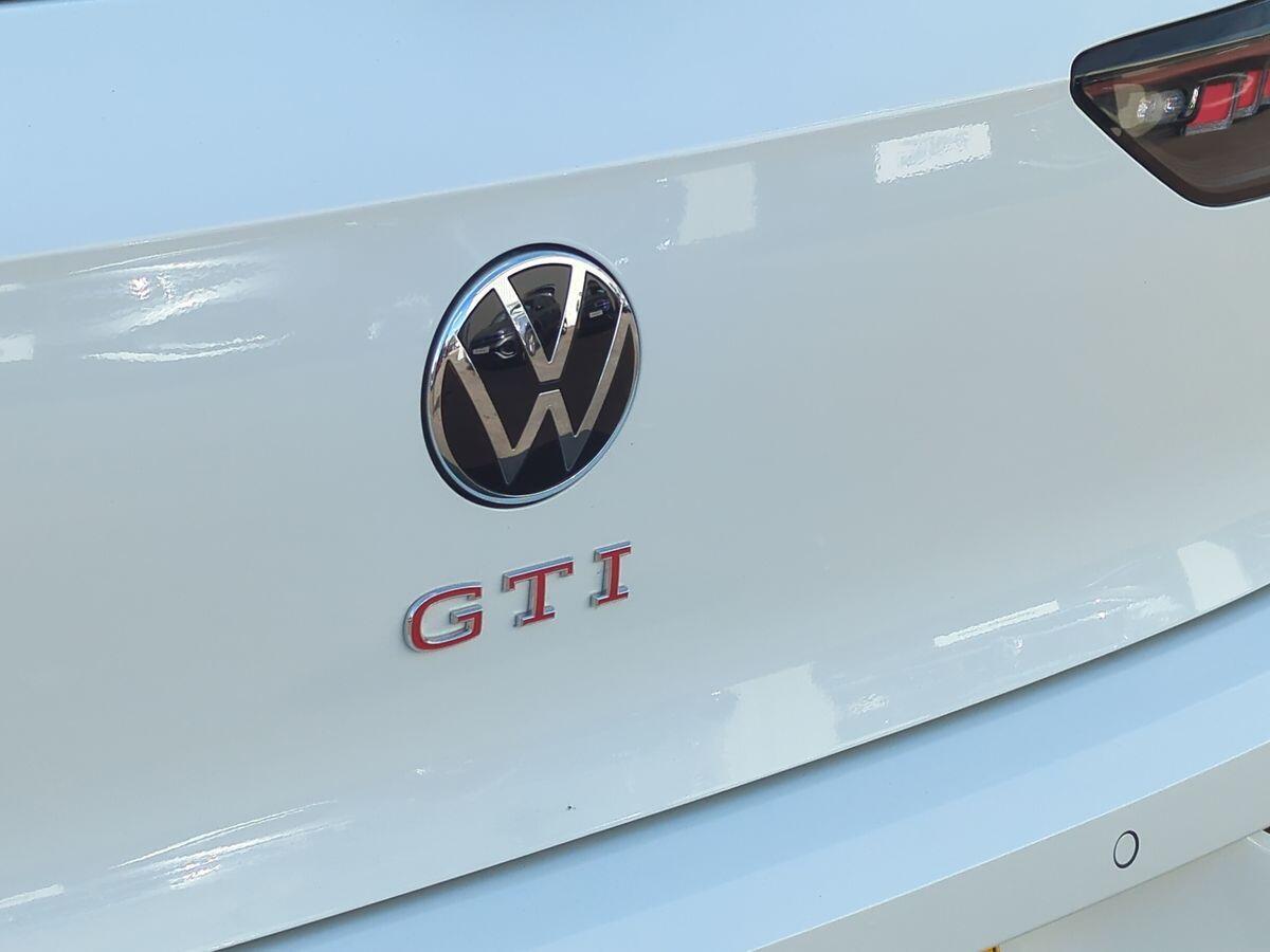 Volkswagen Golf Photo at-353e7380f51e4d91b6ab9c9c9db5abb0.jpg