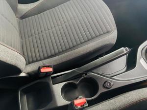 Peugeot 2008 Photo 31