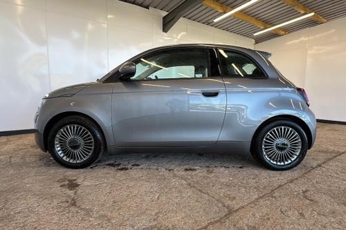 Fiat 500E Photo at-357f9df75ba84c85a97d41f12c6a7f29.jpg