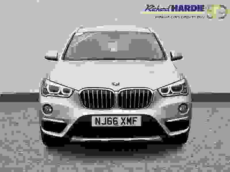BMW X1 Photo at-35b3cb7e63cf4a00bd71c0e27540698b.jpg