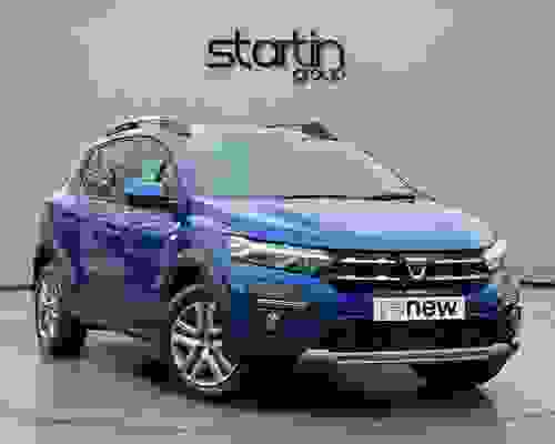 Dacia Sandero Stepway 1.0 TCe Comfort CVT Euro 6 (s/s) 5dr Blue at Startin Group