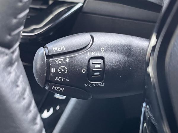 Used Peugeot 2008 LT24KWV 49