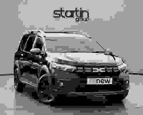 Dacia Jogger 1.0 TCe EXTREME Euro 6 (s/s) 5dr Black at Startin Group