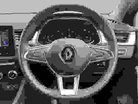 Renault Captur Photo at-3662069832644f0b80ff1b4ee70f9c07.jpg