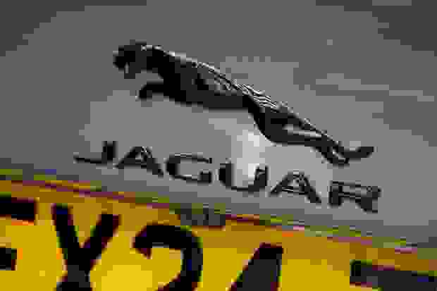 Jaguar XE Photo at-36741a3a0aa14126a1c8ac7a79060ecc.jpg