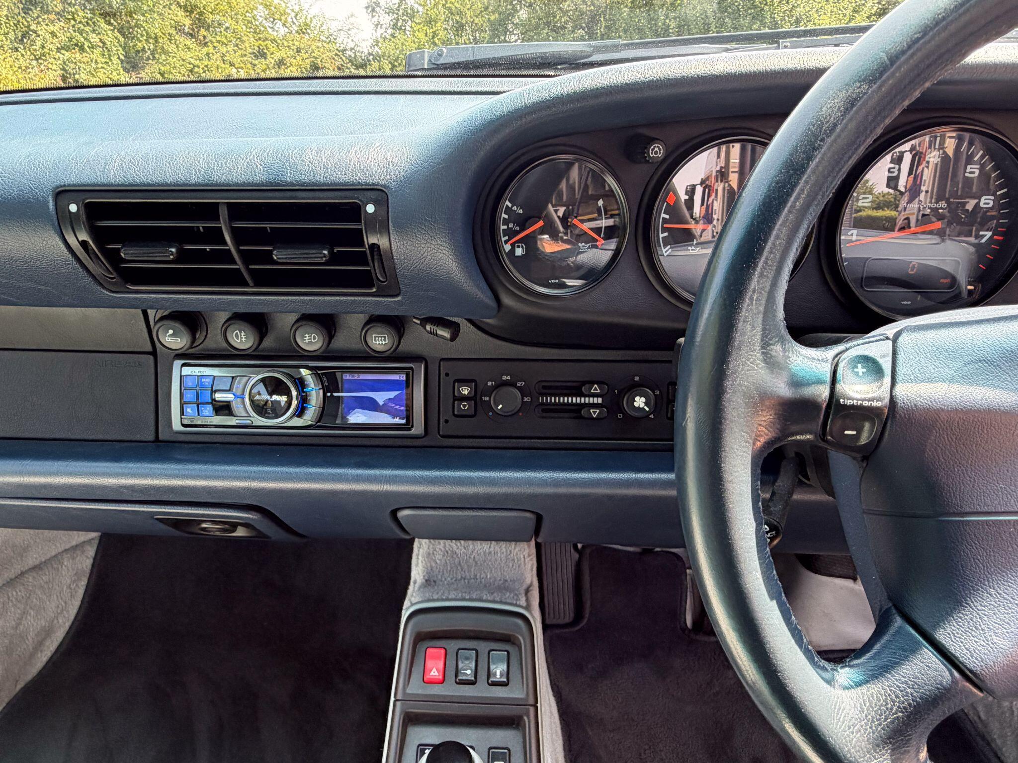Porsche 911 3.6 993 Targa 2dr Petrol Automatic (285 bhp) — photo 8
